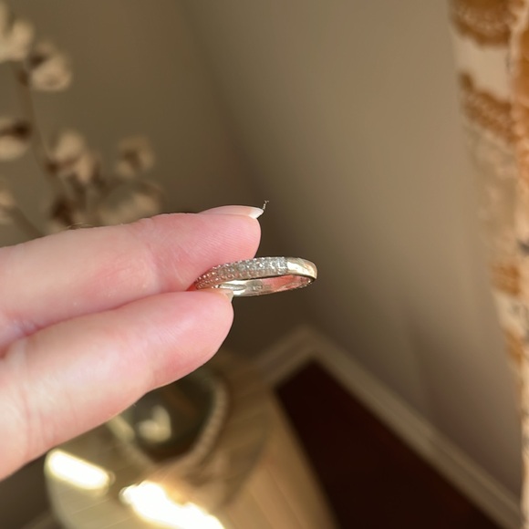 Set of Costume Jewelry Rings - Picture 5 of 5
